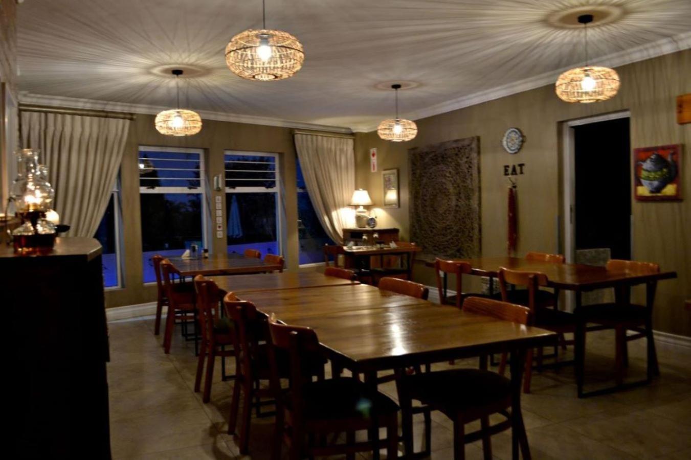 Bokmakierie Gastehuis Emalahleni Pty Ltd ภายนอก รูปภาพ